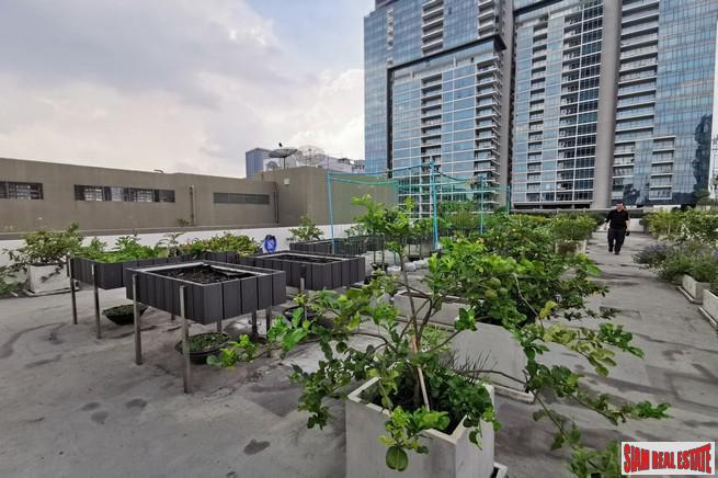 Luxury Low-Rise Freehold Residence Ready to Move in at the Exclusive Area of Ratchadamri, Lumpini - 4 Bed Units-21