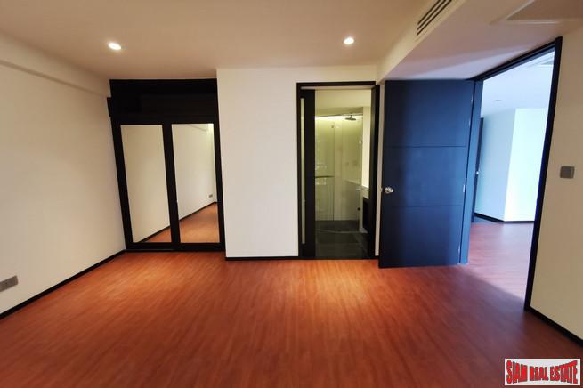 Luxury Low-Rise Freehold Residence Ready to Move in at the Exclusive Area of Ratchadamri, Lumpini - 4 Bed Units-9