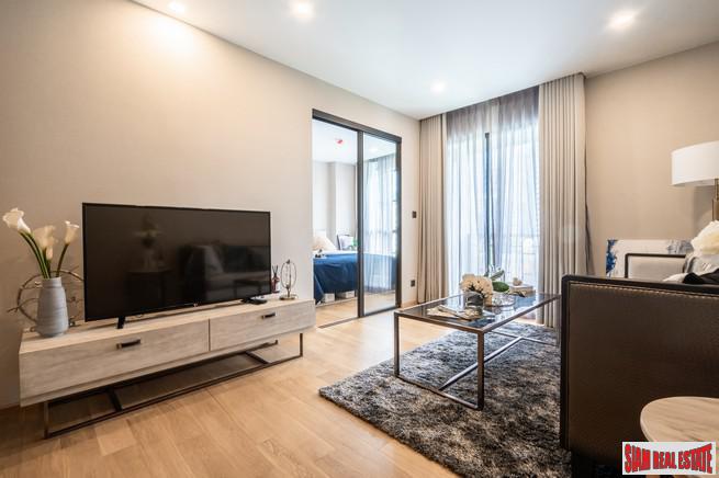 Ready to Move in Luxury Low-Rise Condo at Soi Langsuan, 250 Metres to BTS Chidlom, Lumphini - 2 Bed Units - Only 2 Units Left!-20