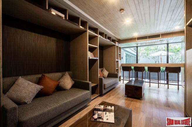 Ready to Move in Luxury Low-Rise Condo at Soi Langsuan, 250 Metres to BTS Chidlom, Lumphini - 2 Bed Units - Only 2 Units Left!-1