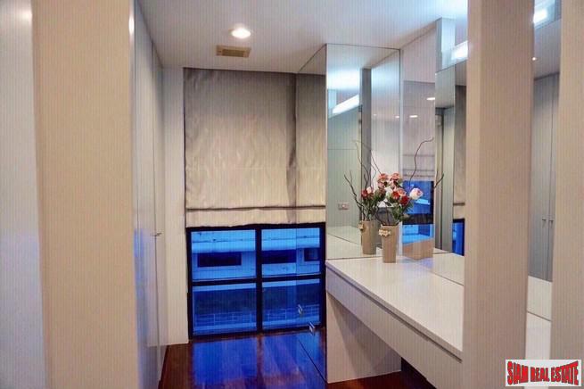 Silom Terrace | Extra Spacious Two Bedroom Condo Suitable for a Family for Rent in Silom-6