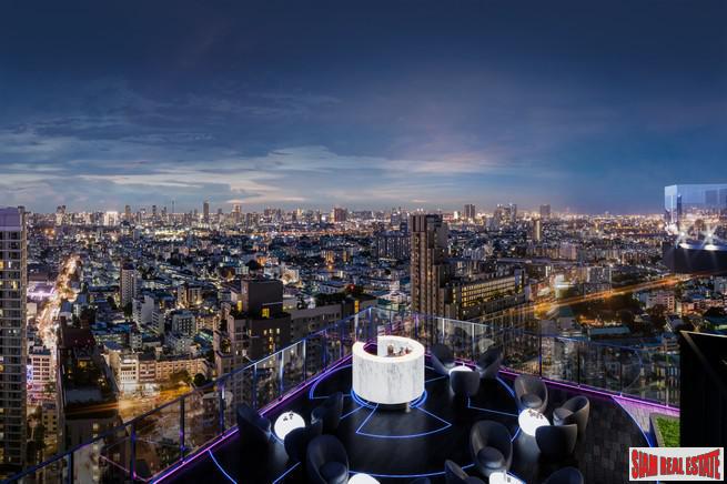 Hot New Luxury High-Rise Condo of Loft Units at the New Central Business District next to MRT Huai Khwang - 1 Bed Loft Units - Free Full Furniture and Discount!-9