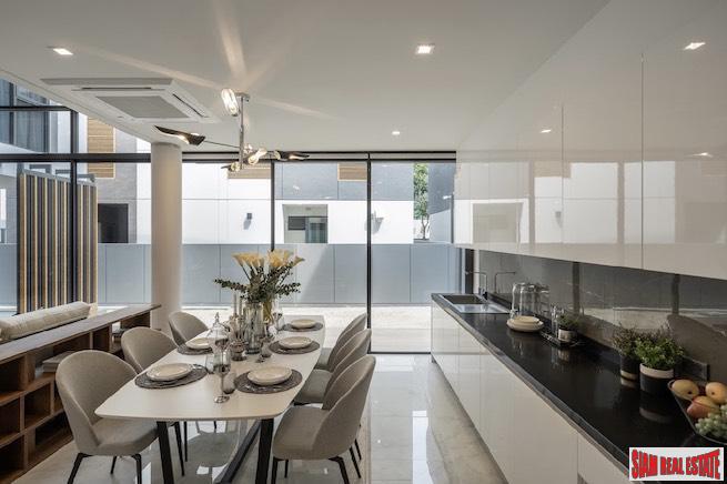 Baan 365 Rama 3 | Three Storey Four Bedroom Fully Equipped Luxury House for Rent-18