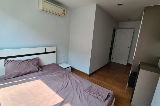 [email protected] | Newly Renovated 38 sqm One Bedroom Condo for Sale-6