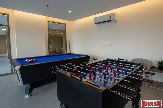 Newly Completed High-Rise Riverside Fully Furnished Condos at Charoen Nakhon, Bangkok - 2 Bed Units-16