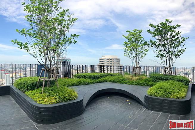 Edge Sukhumvit 23 | Professionally Decorated Two Bedroom Condo for Sale with Great City Views-1