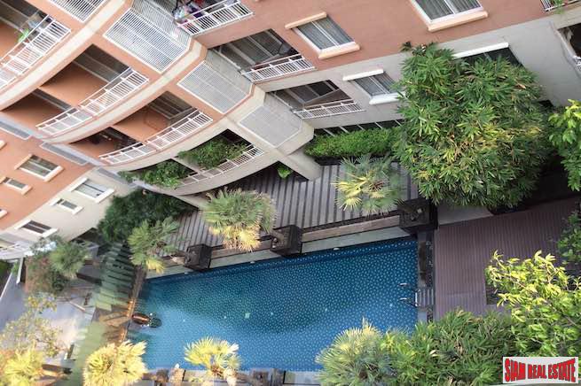 The Rise Sukhumvit 39 | Two Bedroom with Pool View in a Phrom Phong Low Rise Condo-13