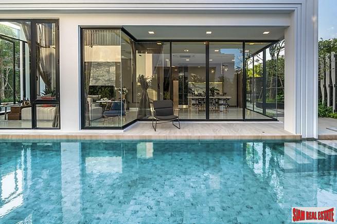 Exclusive Luxury Pool Villa Development with English Architecture at Bangna Rama 9 - 5 Bed Units-0