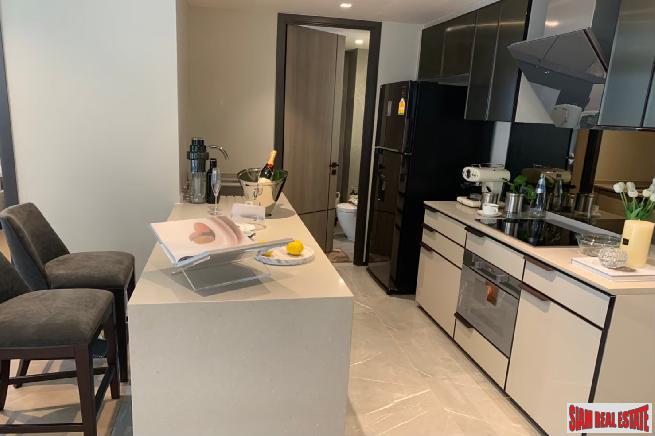 Newly Completed Ultra Luxury Low-Rise Condo at Sukhumvit 61, Ekkamai - 2 Bed Units - Up to 20% Discount and Fully Furnished!-17