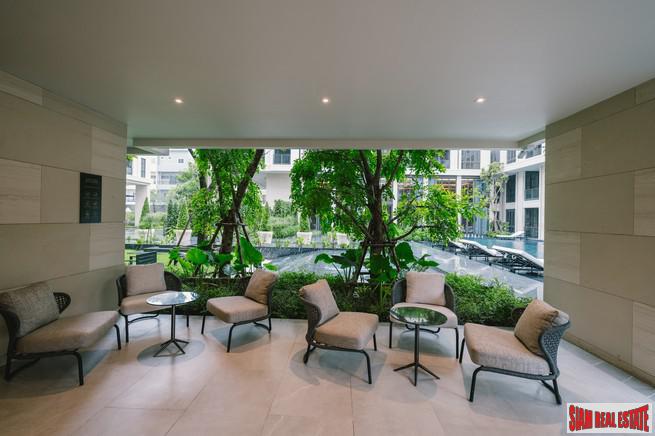 Newly Completed Ultra Luxury Low-Rise Condo at Sukhumvit 61, Ekkamai - 2 Bed Units - Up to 20% Discount and Fully Furnished!-6