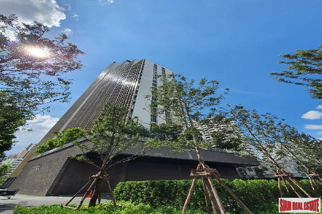 Newly Completed High-Rise at Sukhumvit 19, Central Asoke - 2 Bed Units - Thai Freehold Only-4