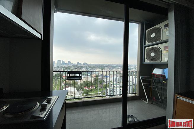 The Gallery Condominium | Penthouse 1 Bed 35 Sqm Fully Furnished unit on the 24th Floor at Sukhumvit 107, BTS Bearing-4
