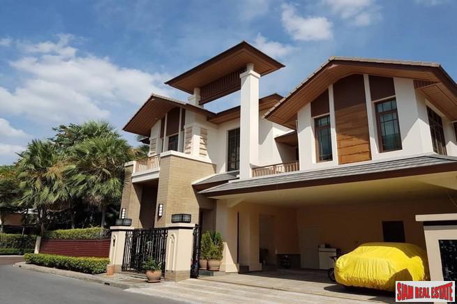Prime Sukhumvit(@) Sansiri | Luxury Four Bedroom Corner House with Private Pool in Secure Sukhumvit 67 Estate-0