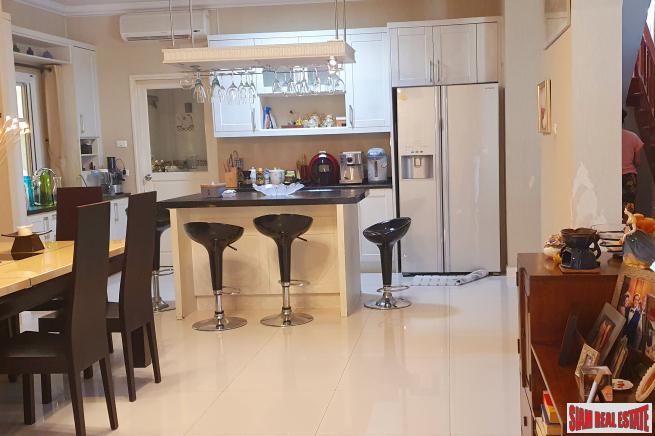 Prestigious 4 Bed Family Home at Ananda Sportlife at Windmill Golf Course, Bangna-14
