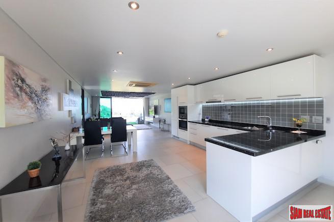 Absolute Twin Sands Tri Trang Beach | One Bedroom Sea View in Luxury Patong Condo-2
