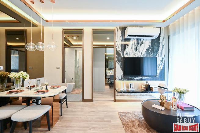 New Luxury Neo Classic Designed High-Rise at Charoennakorn close to Icon Siam, BTS Gold Line and the Riverside - 1 Bed Units - BitCoin Accepted as Payment!-19