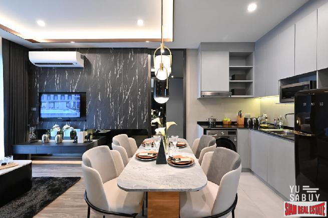 New Luxury Neo Classic Designed High-Rise at Charoennakorn close to Icon Siam, BTS Gold Line and the Riverside - 1 Bed Units - BitCoin Accepted as Payment!-24