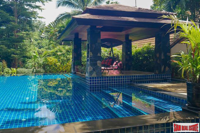 Mission Hills Tropics | Four Bedroom House with Large Gardens & Private Gardens for Sale-1