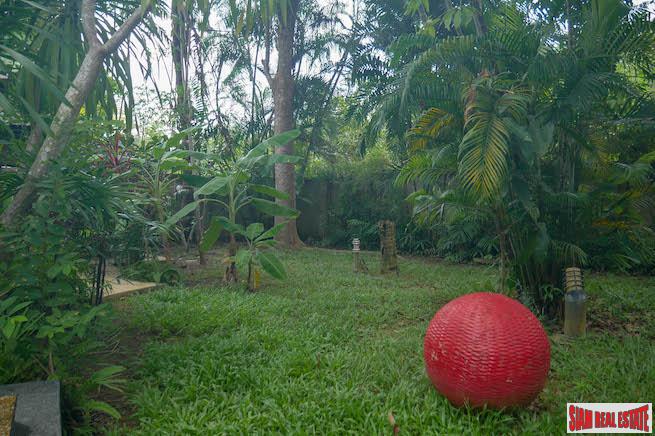 Mission Hills Tropics | Four Bedroom House with Large Gardens & Private Gardens for Sale-25