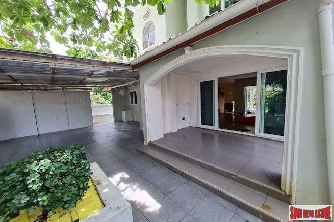 Stylish Four Bedroom Kathu House for Sale with Green Views - Great Location-0