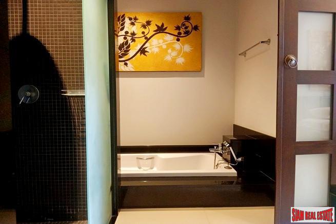 Saiyuan Estate | Nice Two Bedroom Corner Unit with Extra Space and Windows for Sale in Rawai-16