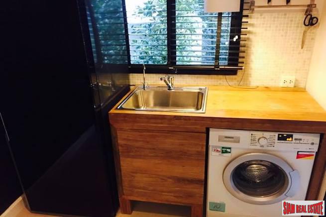 Flora Wongsawang | Three Bedroom Townhome in Low Density Secure Estate - Pets are Welcome!-4