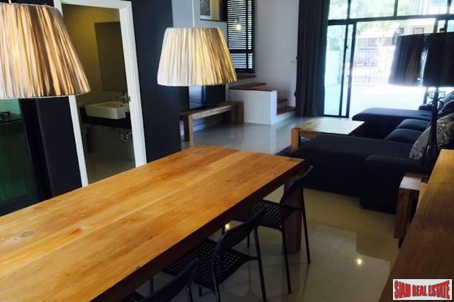 Flora Wongsawang | Three Bedroom Townhome in Low Density Secure Estate - Pets are Welcome!-7