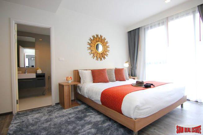The Deck | Two Bedroom Deluxe Freehold Condominium Excellent Patong Location-11
