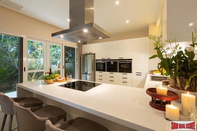Platinum Residence Park | Outstanding Five Bedroom Two Storey House with Swimming Pool & Lots of Privacy for Sale in Rawai-26