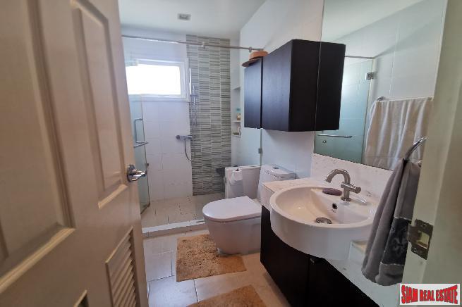 Burasiri Onnut Bangna | Large 2 Storey 4 Bed Family Home in Secure Estate close to Golf and Suvarnabhumi Airport-11