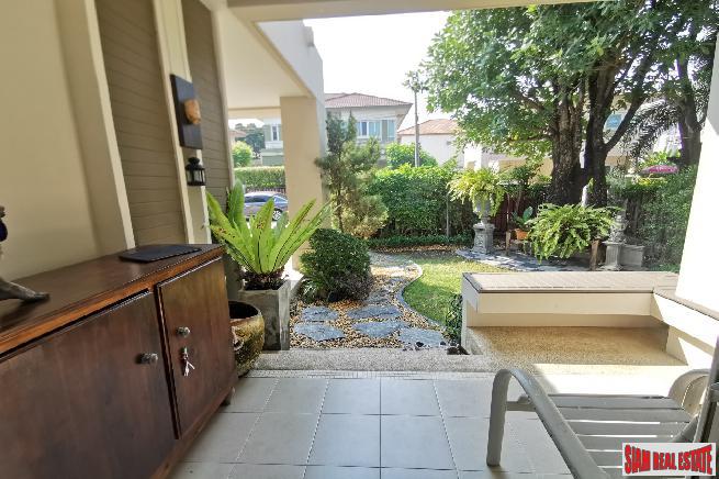 Burasiri Onnut Bangna | Large 2 Storey 4 Bed Family Home in Secure Estate close to Golf and Suvarnabhumi Airport-20