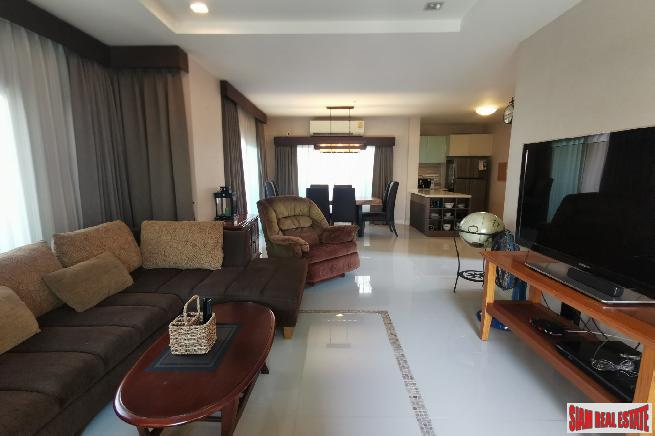 Burasiri Onnut Bangna | Large 2 Storey 4 Bed Family Home in Secure Estate close to Golf and Suvarnabhumi Airport-2