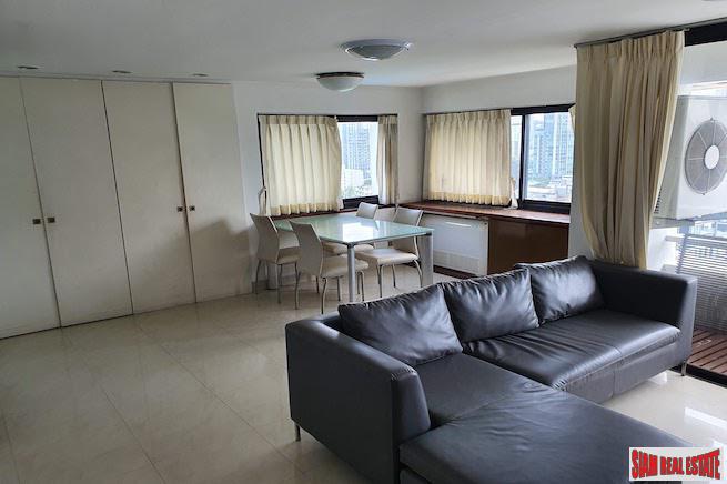 Thong Lor Tower | Spacious One Bedroom Condo for Rent in Convenient Thong Lor Location-1