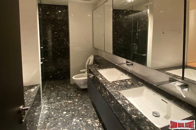 Beatniq Sukhumvit 32 | Two Bedroom + 1 Study room Condo for Rent with Unblocked City Views in Thong Lo-14