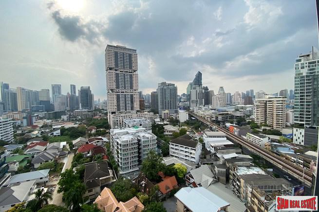 Beatniq Sukhumvit 32 | Elegantly Furnished One Bedroom Condo with Great City Views for Sale in Thong Lo-0
