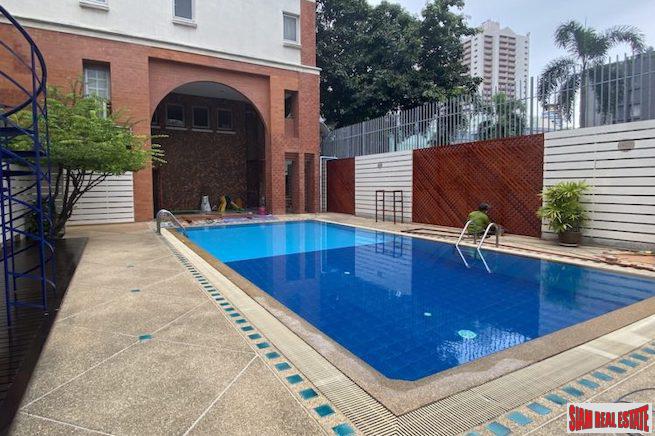 TPJ Condominium | Pet Friendly Extra Large Three Bedroom for Sale in Phrom Phong-0