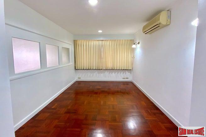 TPJ Condominium | Pet Friendly Extra Large Three Bedroom for Sale in Phrom Phong-2