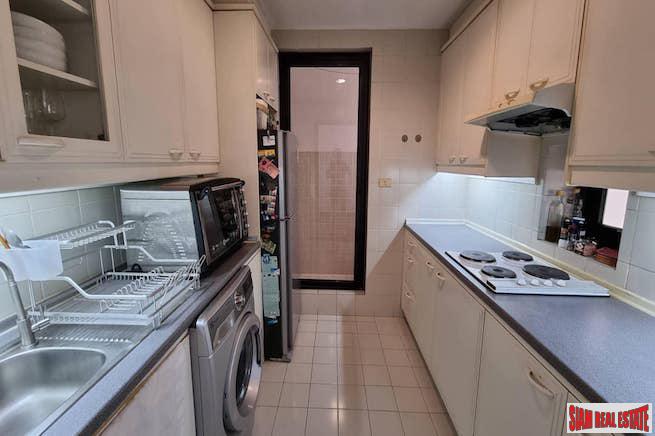 Baan Piya Sathorn | Large Two Bedroom Corner Unit for Sale only 10 Minutes from Lumpini Park-6