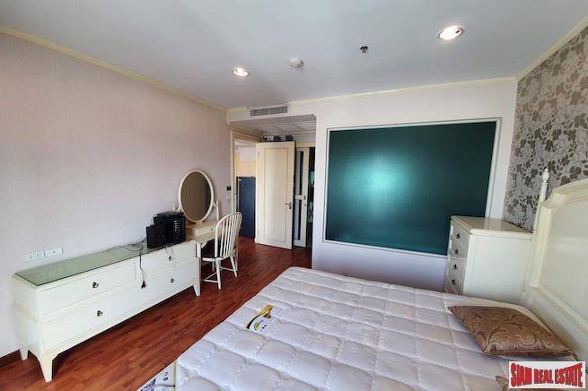 Address Chidlom | Extra Large One Bedroom with City Views for Rent-6