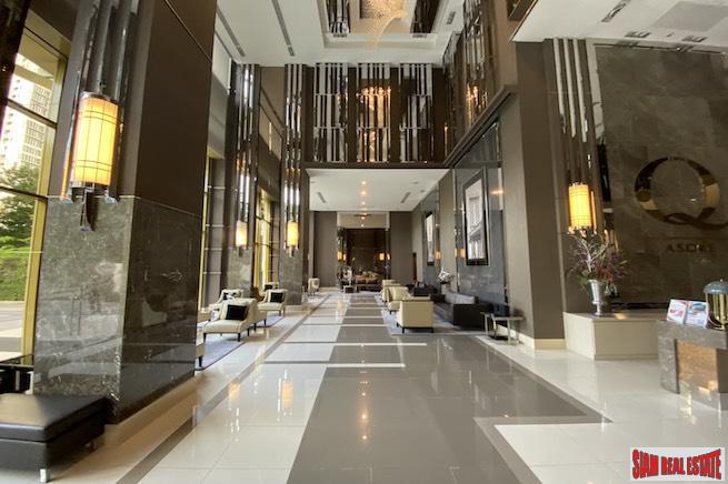 Q Asoke | Cozy One Bedroom for Rent on the 30th Floor and Next to the MRT Station