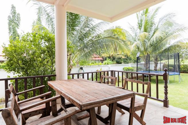 Laguna Homes | Spacious Four Bedroom Family Pool Villa on the Lake