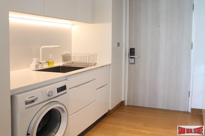 The Lumpini 24 | Great Views of the Chao Phraya River & The City from this Two Bedroom Phrom Phong Condo-9