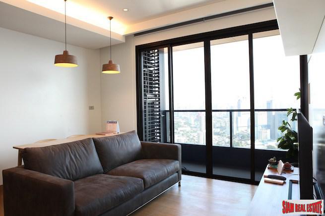 The Lumpini 24 | Great Views of the Chao Phraya River & The City from this Two Bedroom Phrom Phong Condo-10