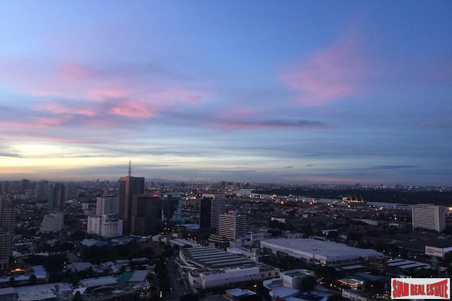 The Lumpini 24 | Great Views of the Chao Phraya River & The City from this Two Bedroom Phrom Phong Condo-19