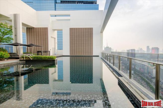 Ivy Ampio Condominium | Elegant Three Bedroom Duplex for Sale on Fantastic Ratchadapisek Road-9