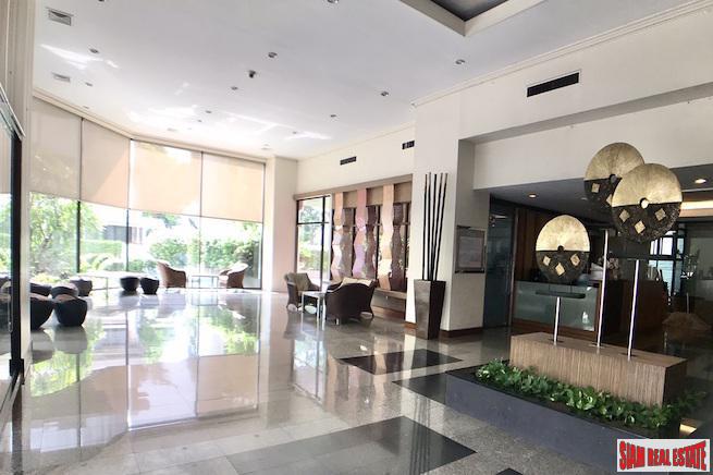 Richmond Palace | Extra Large Two Bedroom Condo for Sale in a Quiet Phrom Phong Location-2