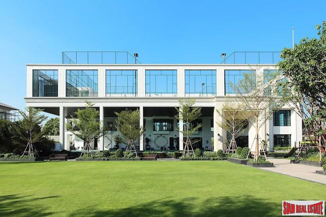 Crystal Solana | Exclusive Four Storey, Four Bedroom Home for Sale in the Ekkamai-Ramintra Area of Bangkok-2