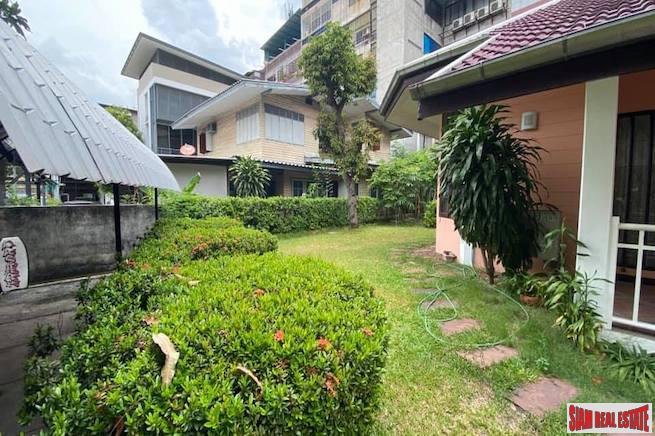 Four Bedroom Pet Friendly House for Rent Near BTS National Stadium-19