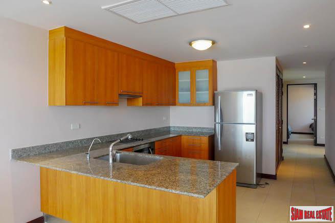 Sunny Sea Views & Exclusive Secure Well Maintained Estate - Four Bedroom Corner Penthouse for Sale-10