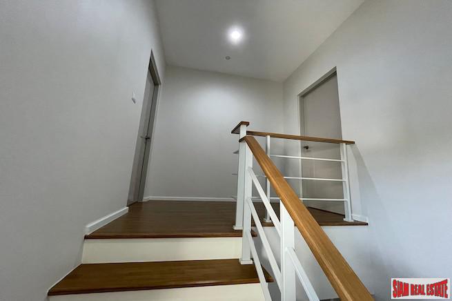 The Edition rama 9 Pattanakarn | Large Three Bedroom House with Private Plunge Pool + Extras for Rent-14